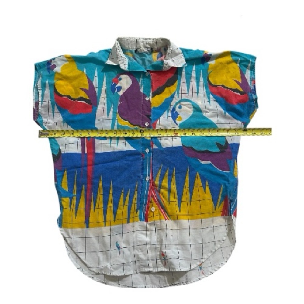 Carrie Beene size small or medium vintage button-down‎ women’s shirt
